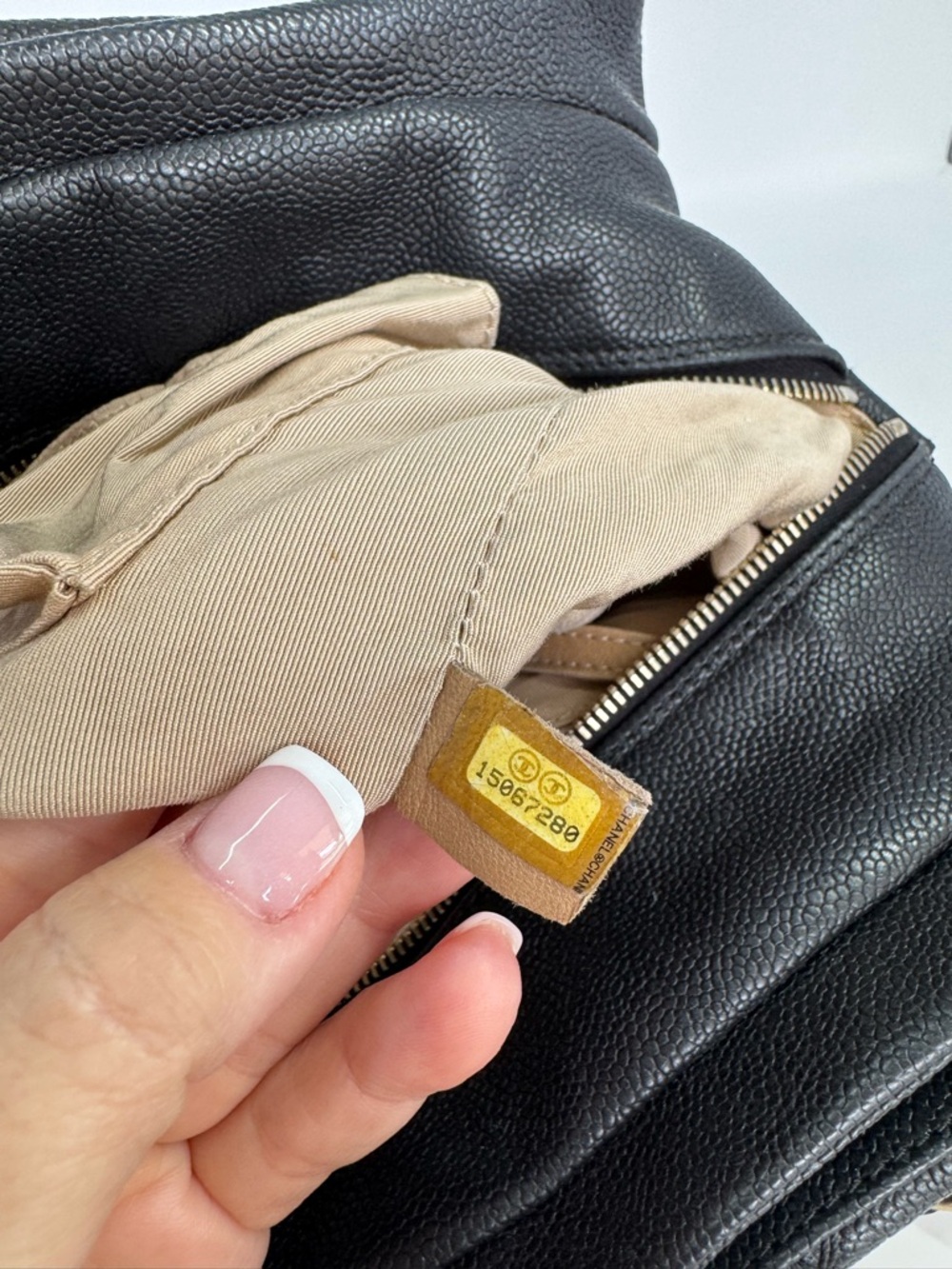 Authentic CHANEL Wild Stitch Tote in Black Caviar Leather with Gold Hardware - Picture 16 of 16